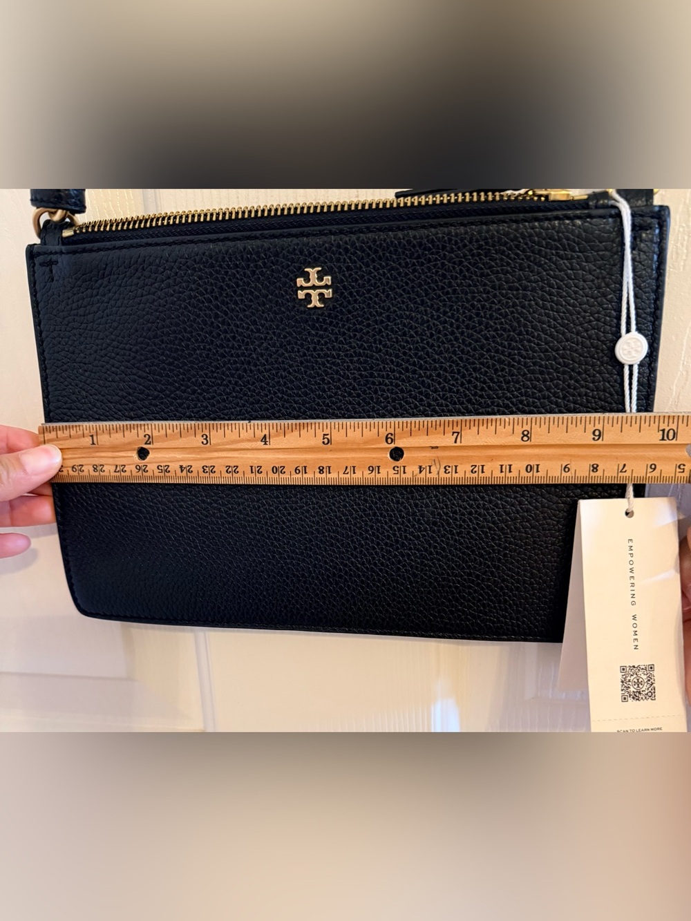 Tory Burch Black Pebbled Leather Crossbody with Gold Logo Detail NWT - Picture 6 of 6